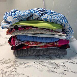Bundle #27 Woman's Large Mixed Brands Tops Blouses Sweaters ( Flawed )
